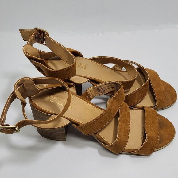 Brash Block Heel Brown Sandals Size 8 - Picture 7 of 11